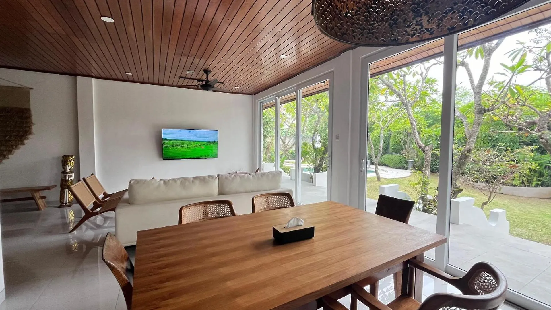 Baliana Villa Legian Indonesia