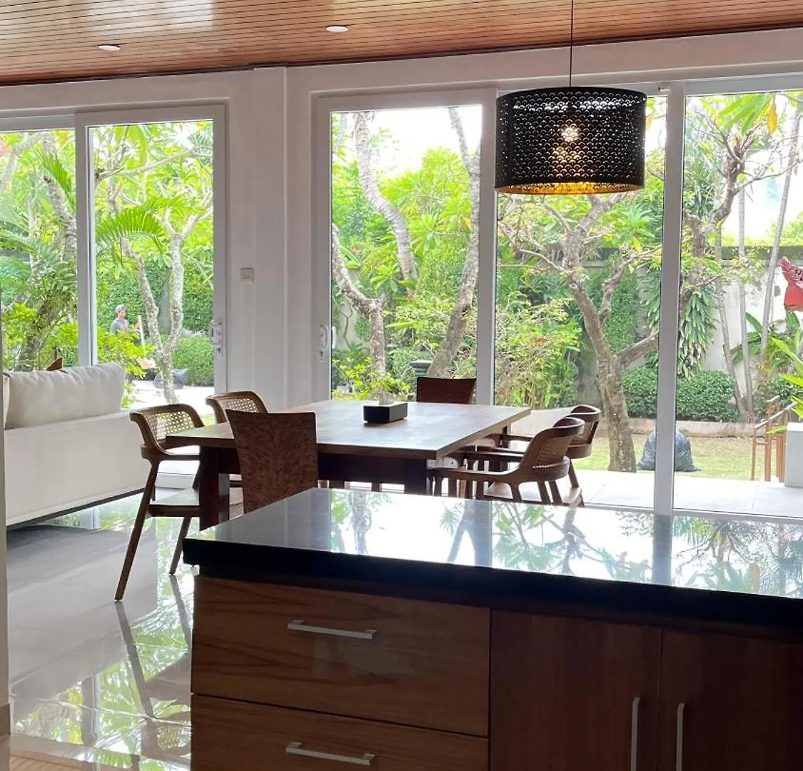 Baliana Villa Legian