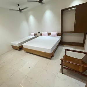 saj-rest-inn.kerala-hotels.net/