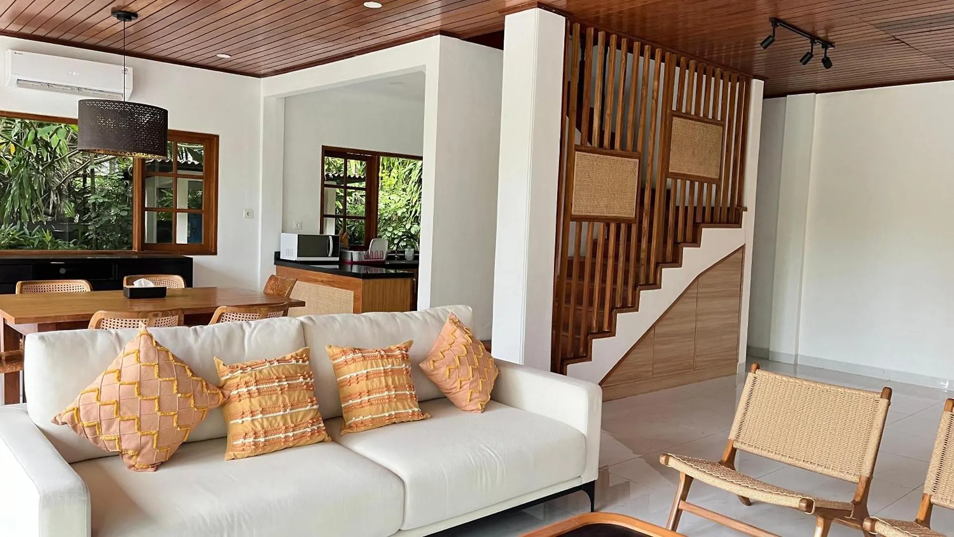 Baliana Villa Legian 0*, Legian (Bali)